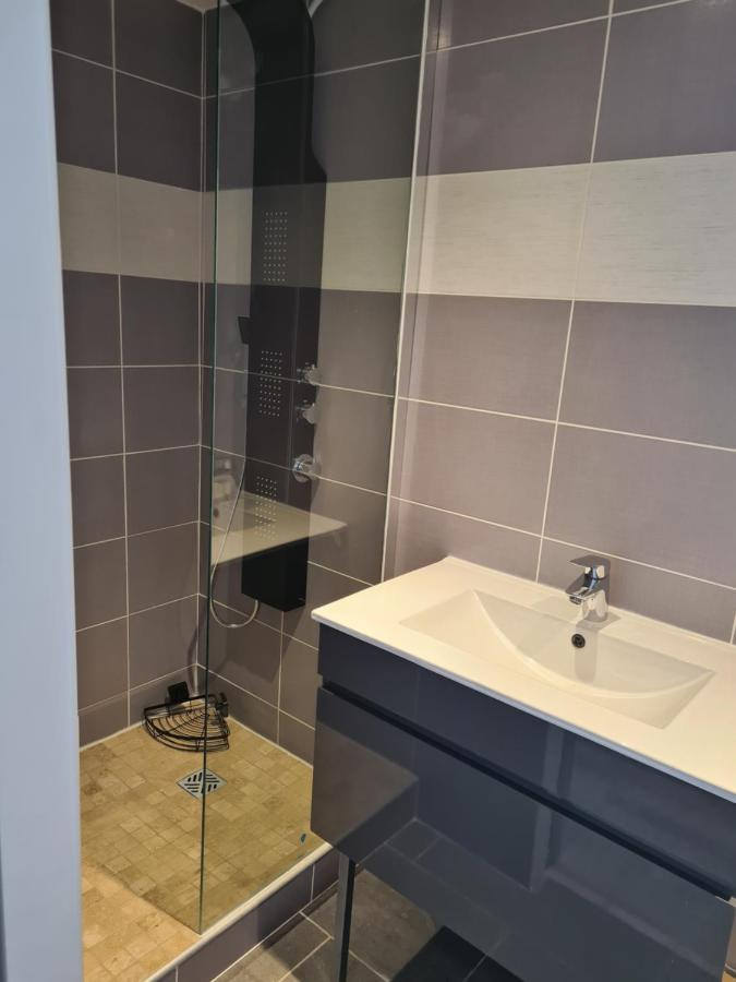 Spacieux Studio Dans Le Beaujolais Saint-Georges-de-Reneins Zewnętrze zdjęcie